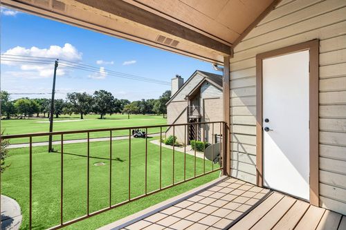 8543 Sands Point Dr, Houston, TX, 77036-2773 | Card Image