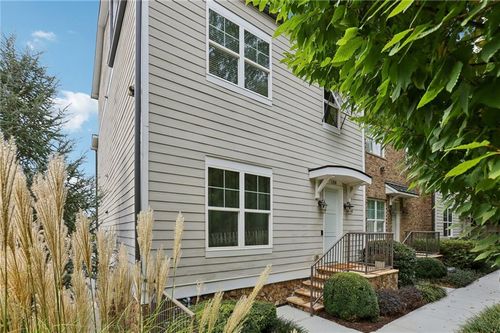 108 Canton Way, Roswell, GA, 30075-3945 | Card Image