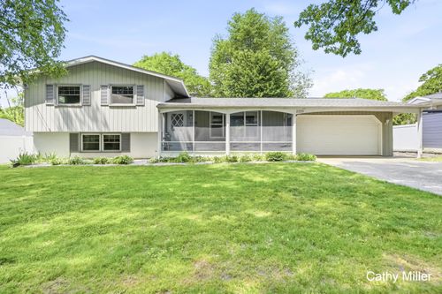 2223 Rosewood Ave, Grand Rapids, MI, 49506-5202 | Card Image