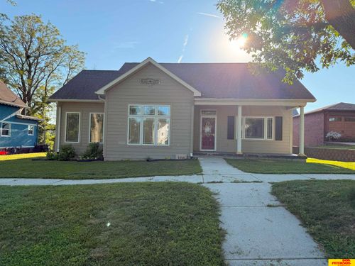 108 N Thomas Ave, Oakland, NE, 68045-1333 | Card Image