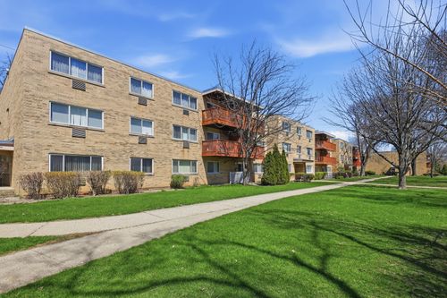 cg4-750 Dempster St, Mount Prospect, IL, 60056-6128 | Card Image