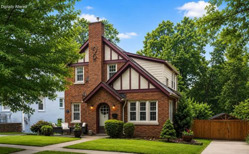 110 Shady Ln, Lexington, KY, 40503-2033 | Card Image