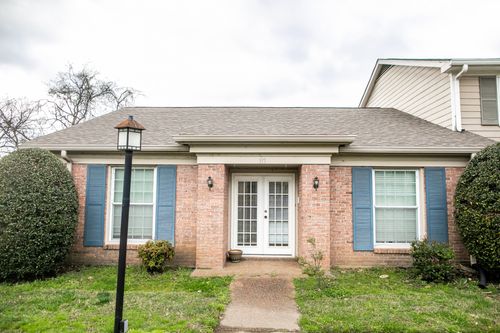 317 Plantation Ct, Nashville, TN, 37221-7400 | Card Image