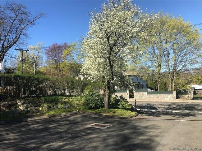 APT-4 - 490 Riverside Ave, Home with 1 bedrooms, 1 bathrooms and 1 parking in Westport CT | Image 19