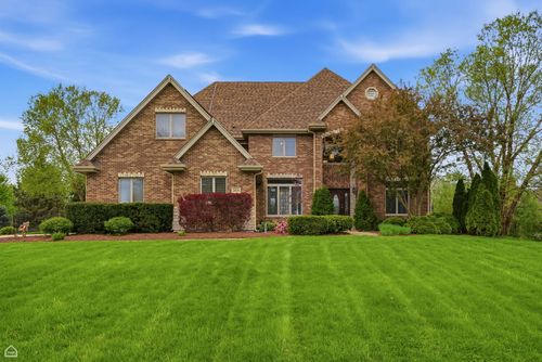 18034 S Crystal Lake Dr, Mokena, IL, 60448-8587 | Card Image