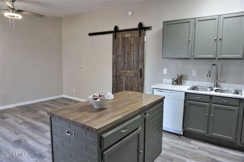 apt-6-216 N Canyon Dr, Sierra Vista, AZ, 85635-1571 | Card Image