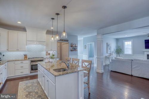 513 Spring Hollow Dr, MIDDLETOWN, DE, 19709-7822 | Card Image