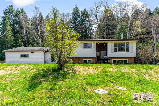 39220 Combermere Rd, House other with 5 bedrooms, 2 bathrooms and 2 parking in Combermere ON | Image 35