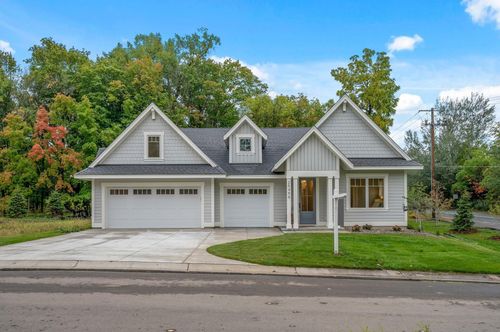 25370 Park Ln, Shorewood, MN, 55331-3398 | Card Image