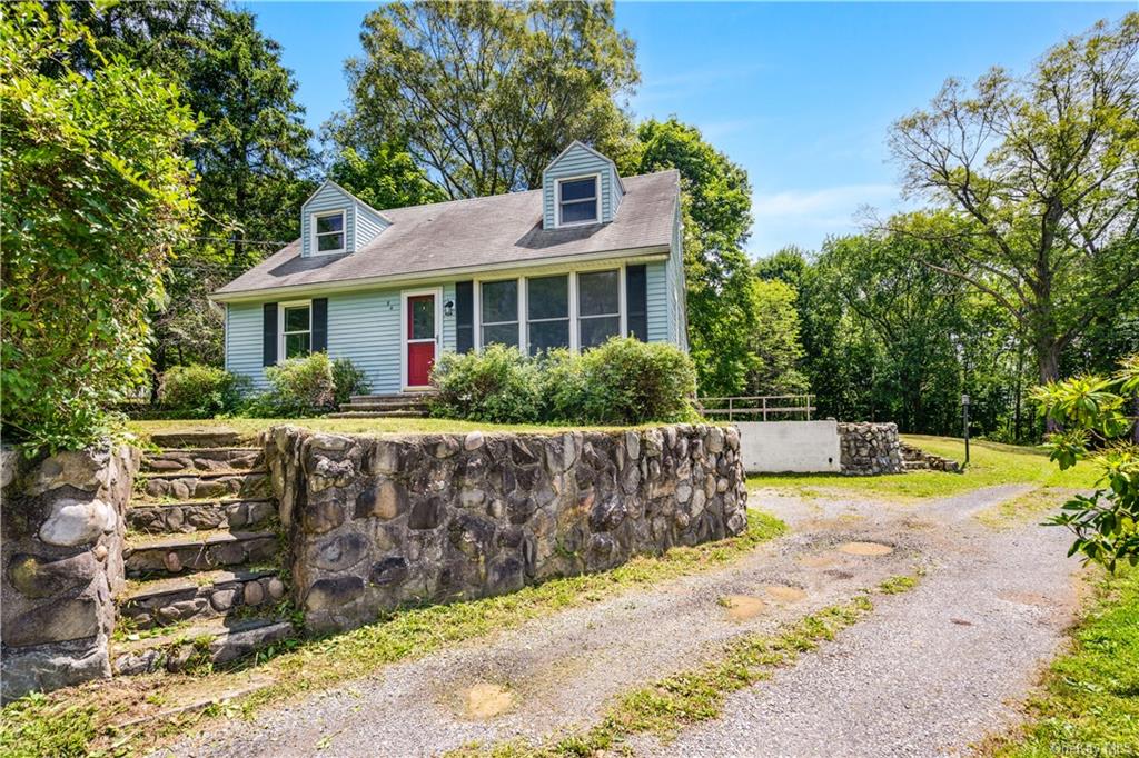 Hillcrest Dr, Poughkeepsie, NY 12603