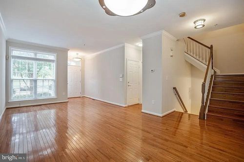 1805 Foxwood Cir, BOWIE, MD, 20721-4141 | Card Image