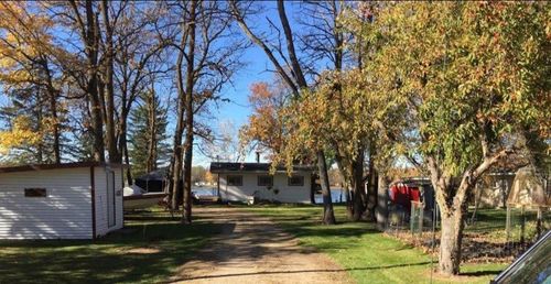 12824 Maple St Se, Mentor, MN, 56736-9471 | Card Image