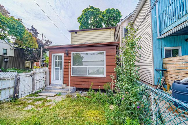 MAIN - 104 Benson Ave, House other with 2 bedrooms, 1 bathrooms and null parking in Toronto ON | Image 32