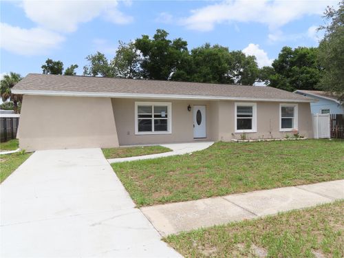 1215 Windsor Cir, BRANDON, FL, 33510-2928 | Card Image