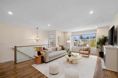 19416 123 Ave, Pitt Meadows, BC, V3Y2K3 | Card Image