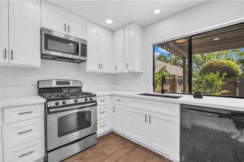 8185 Del Rey Dr, Stanton, CA, 90680 | Card Image