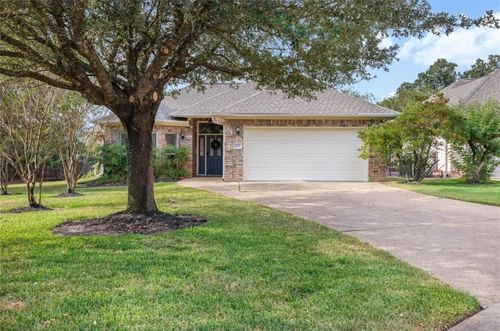 1304 Wilshire Ct, College Station, TX, 77845-9322 | Card Image