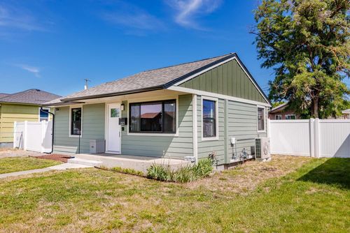 1323 E Longfellow Ave, Spokane, WA, 99207-3157 | Card Image