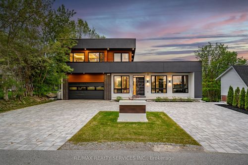 1395 Old Green Lane, East Gwillimbury, ON, L9N0L7 | Card Image