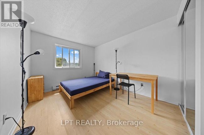 F - 9F Banner Rd, Townhouse with 3 bedrooms, 2 bathrooms and 1 parking in Nepean ON | Image 24