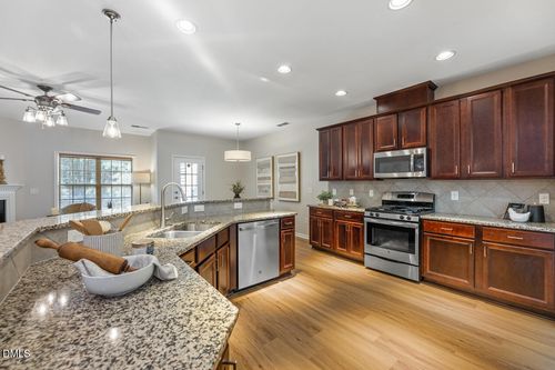 243 Beaconwood Ln, Holly Springs, NC, 27540-4422 | Card Image