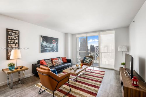 3907-500 Brickell Ave, Miami, FL, 33131-2590 | Card Image