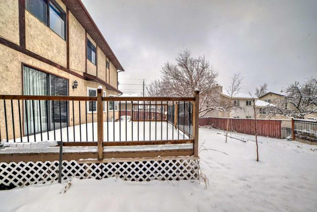 7 Hawksley Crescent Nw, Home with 4 bedrooms, 2 bathrooms and 4 parking in Calgary AB | Image 31