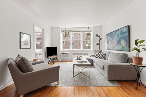 512-400 E 17th St, Brooklyn, NY, 11226-5727 | Card Image