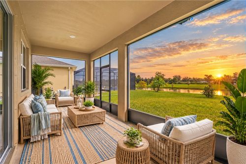 2201 Crowned Eagle Cir Sw, Vero Beach, FL, 32962-6839 | Card Image