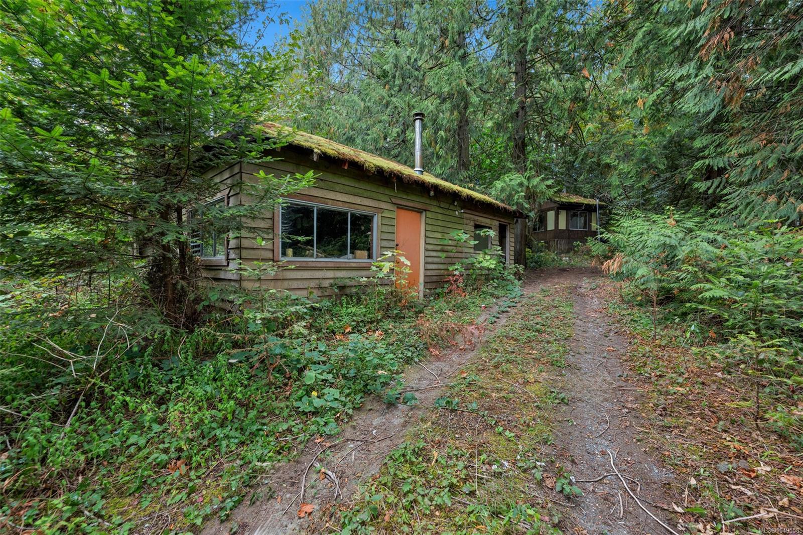 1003 Cedarwood Pl, For Sale in Cobble Hill - eXp Realty