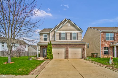 2542 Middle View Dr, Columbus, IN, 47201-1459 | Card Image