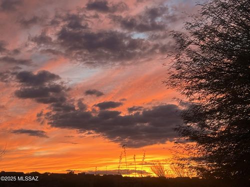 13955 E Fiery Dawn Dr, Vail, AZ, 85641-6459 | Card Image