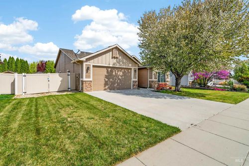 10306 Fallow Field St, Nampa, ID, 83687-5155 | Card Image