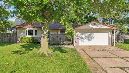 1713 Terry Ln, Andover, KS, 67002-9484 | Card Image