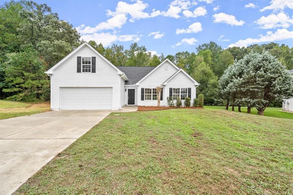 Vale Cir, Gainesville, GA 30507
