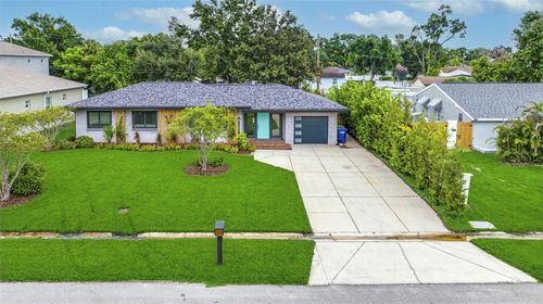 2121 W Farwell Dr, TAMPA, FL, 33603-2817 | Card Image