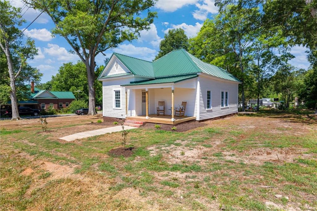 Front St, Iva, SC 29655