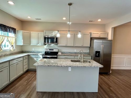 apt-a-410 A N Caswell St, Glennville, GA, 30427-2070 | Card Image