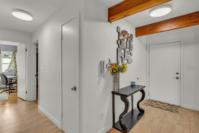 APT-2 - 340 Concord Pl, Condo with 2 bedrooms, 2 bathrooms and null parking in Bloomfield Hills MI | Image 14