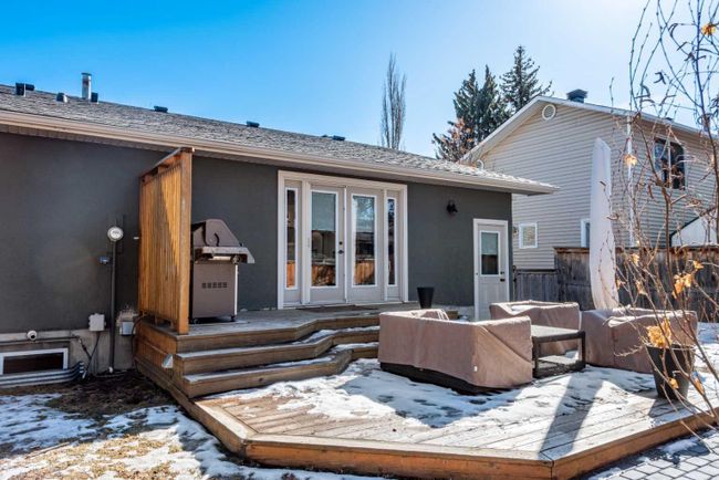10608 Willowind Place Se, Home with 4 bedrooms, 3 bathrooms and 4 parking in Calgary AB | Image 43