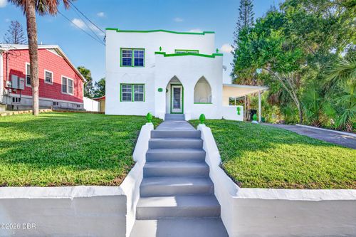 335 Hillside Ave, Daytona Beach, FL, 32118-4885 | Card Image