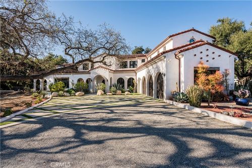 6451 Chesebro Rd, Agoura Hills, CA, 91301-2279 | Card Image