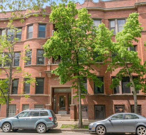 b-2542 N Sacramento Ave, Chicago, IL, 60647-2600 | Card Image