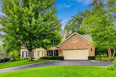 2472 Emerald Lane, House other with 5 bedrooms, 3 bathrooms and 2 parking in Lindenhurst IL | Image 2