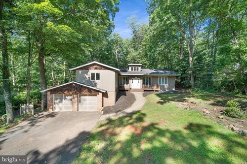 2416 Youngs Dr, HAYMARKET, VA, 20169-1532 | Card Image