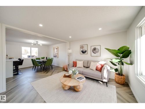 289 Ridgewood Terr, Saint Albert, AB, T8N0E9 | Card Image