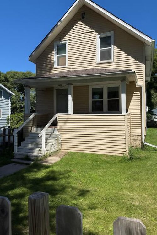 17 S Boardman Street, Fond Du Lac, WI, 54935 | Card Image
