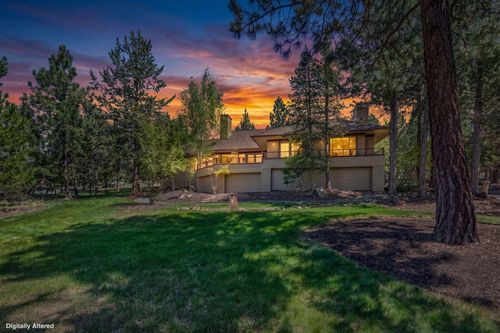 2594 Nw Obrien Ct, Bend, OR, 97703-5690 | Card Image