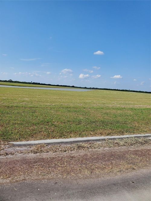 3011 Peninsula Point Dr, Palacios, TX, 77465 | Card Image