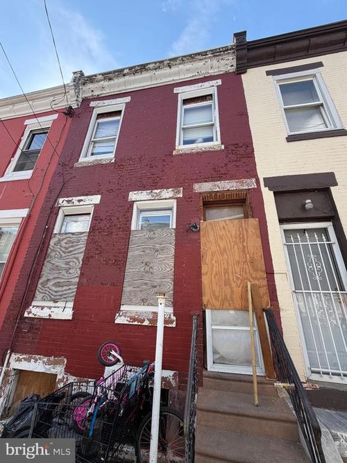 2516 N Sartain St, PHILADELPHIA, PA, 19133-1408 | Card Image